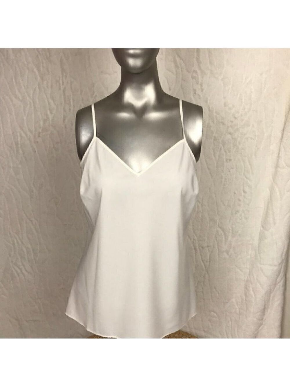 DIANE Von Furstenburg White Camisole Size M